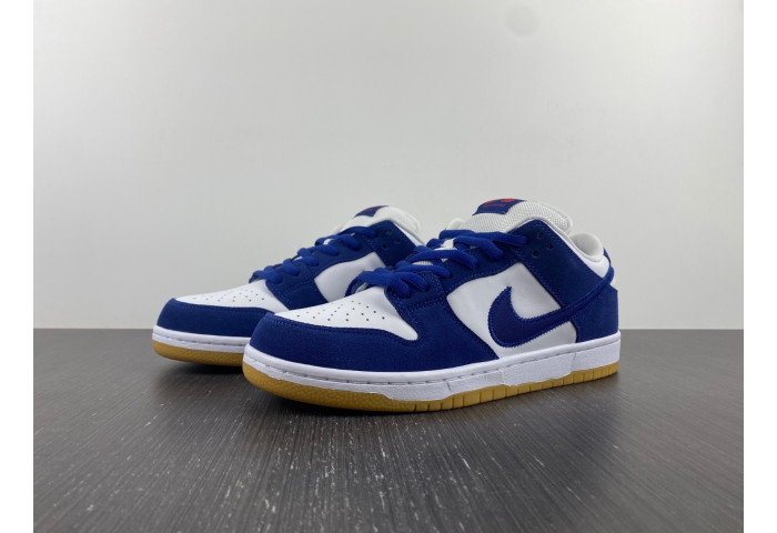Nike SB Dunk Low Los Angeles Dodgers DO9395-400