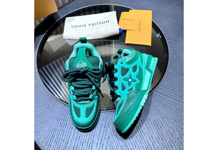 l**is V*t*n skate trainer