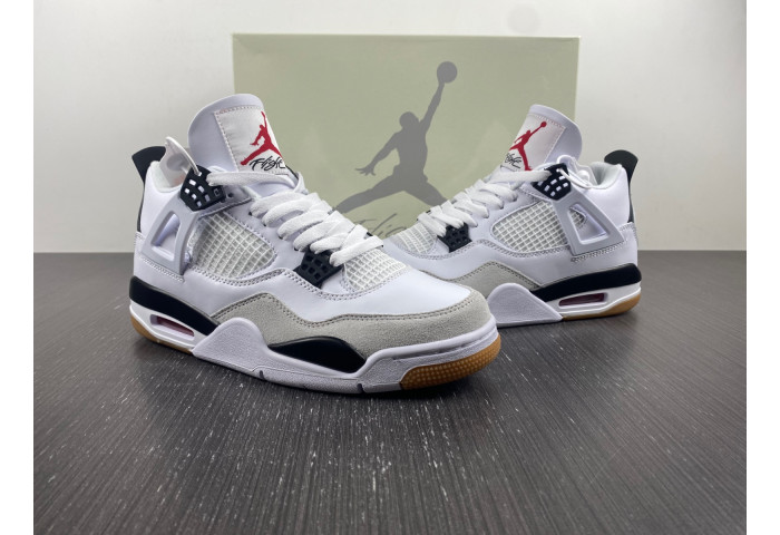 NIKE SB X AIR JORDAN 4 DR5415-100