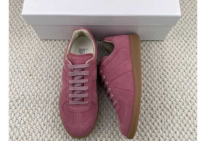 ma*s*n Ma*i*la calfskin sneakers