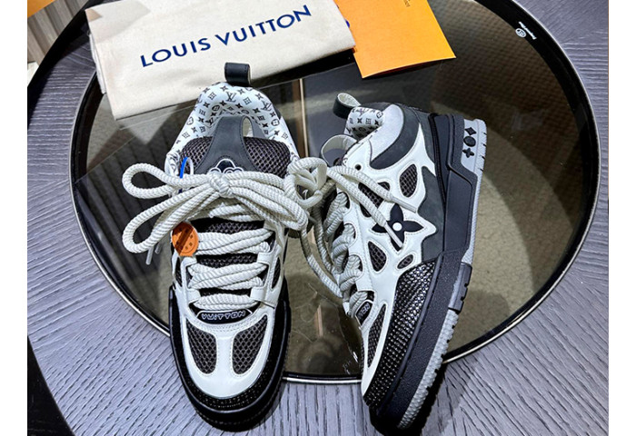 l**is V*t*n skate trainer