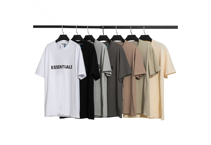 FEAR OF GOD ESSENTIALS T-SHIRTS