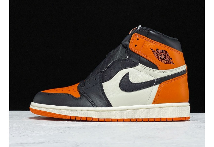 Jordan 1 Retro Shattered Backboard 555088-005
