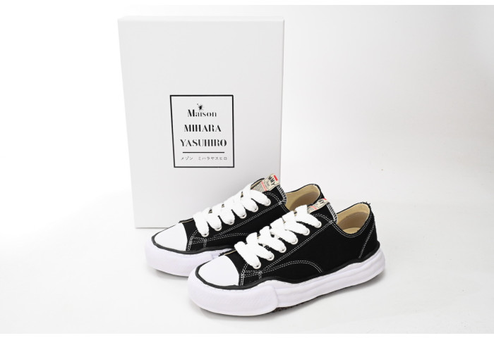 MIHARA YASUHIRO White Black SNEAKERS