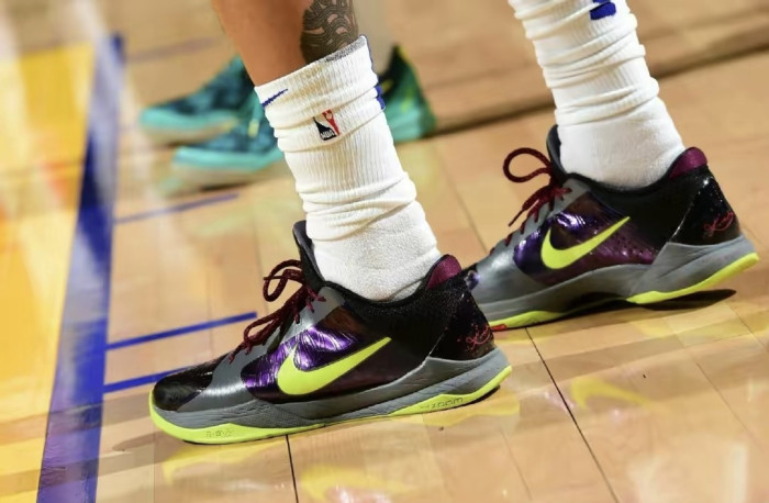 NIKE Zoom KOBE 5 Protro Chaos CD4991-001