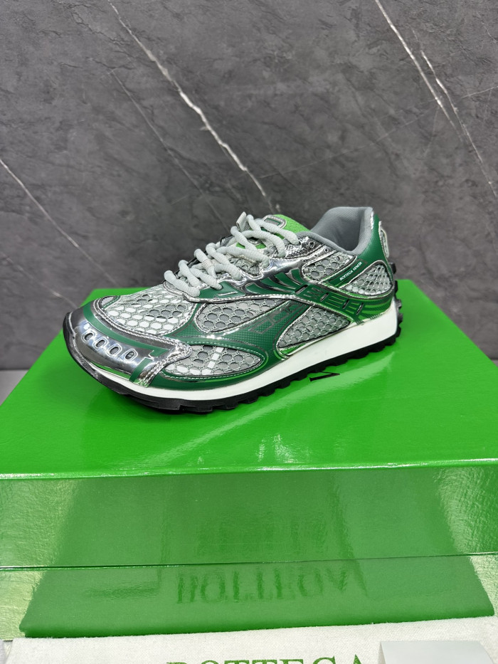 Bo*te*ga ve*ne*ta orbit sneaker