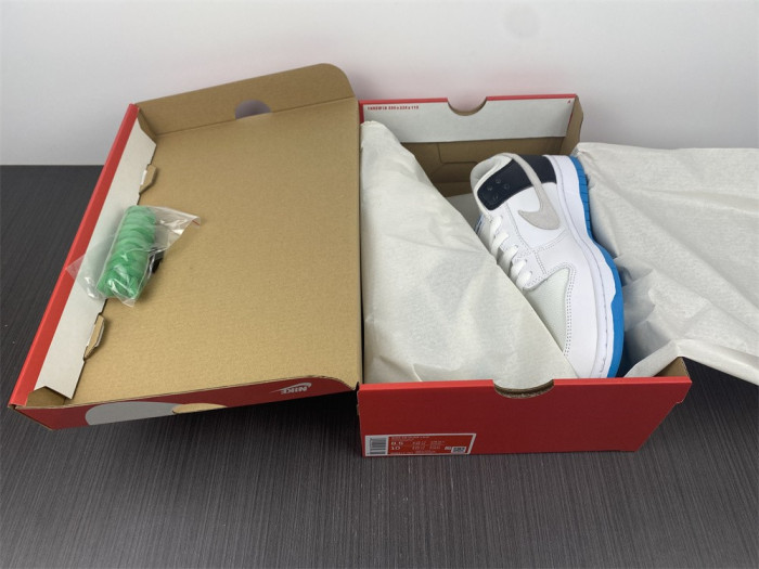 Nike SB Dunk Low “Laser Blue” BQ6817-101