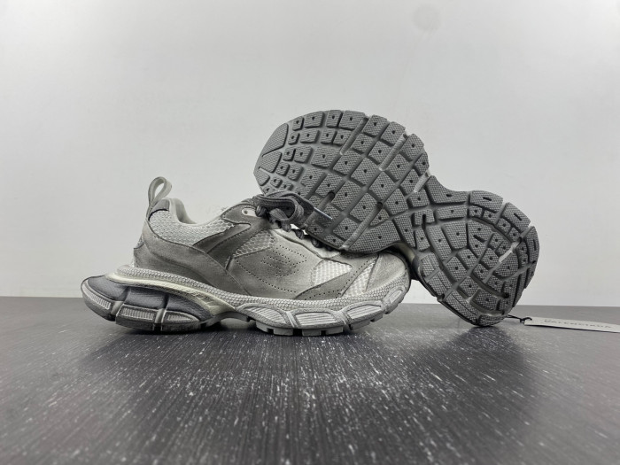 BLCG 3XL SNEAKER 759693-W3XLH-1212