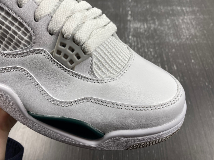 Air Jordan 4 “Oxidized Green” FQ8138 103