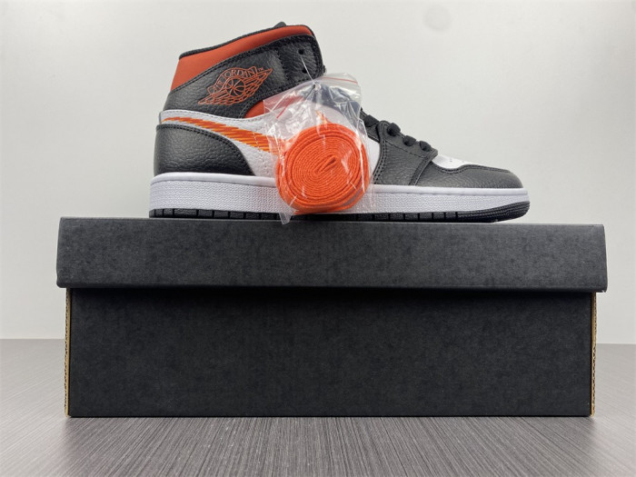 Air Jordan AIR JORDAN 1 MID 