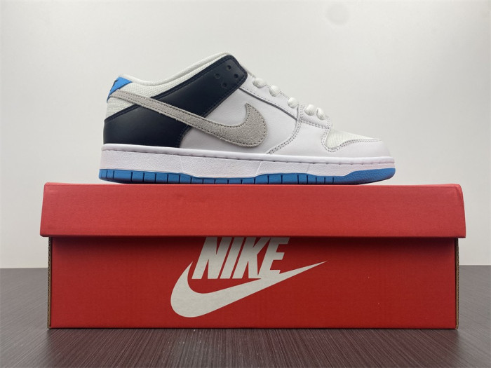 Nike SB Dunk Low “Laser Blue” BQ6817-101