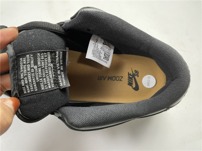 NIKE DUNK LOW X CACTUS PLANT FLEA MARKET CV1727-001