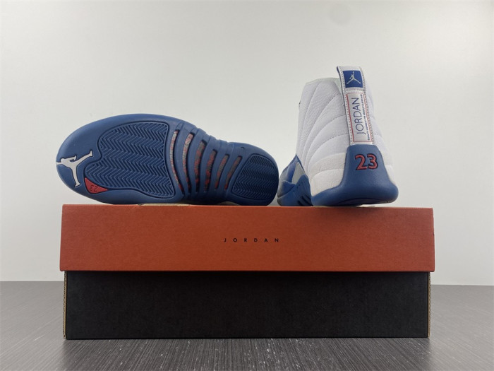 NIKE Air Jordan 12 FrenchBlue 130690-113