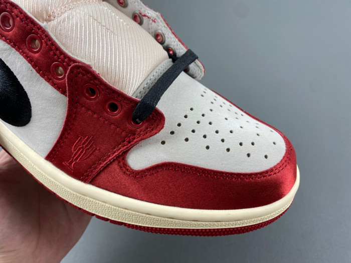 Trophy Room x Air Jordan 1 Low OG “Home” FN0432-100