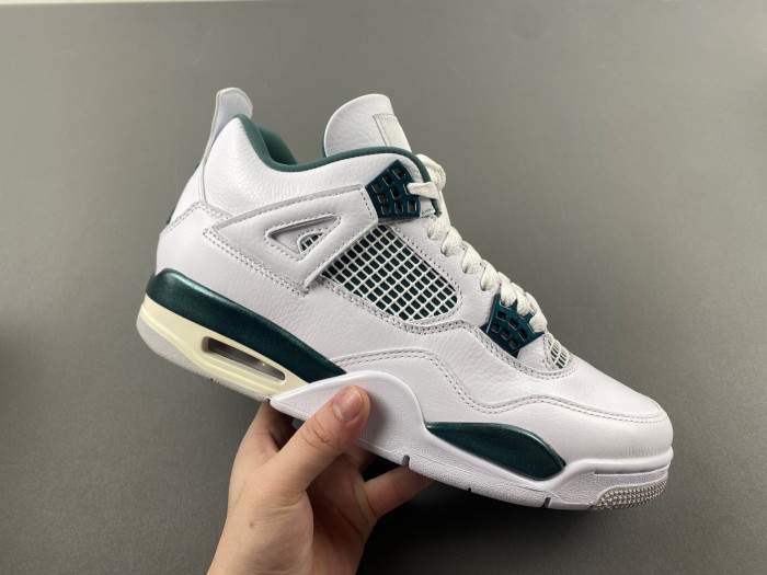Air Jordan 4 “Oxidized Green” FQ8138-103