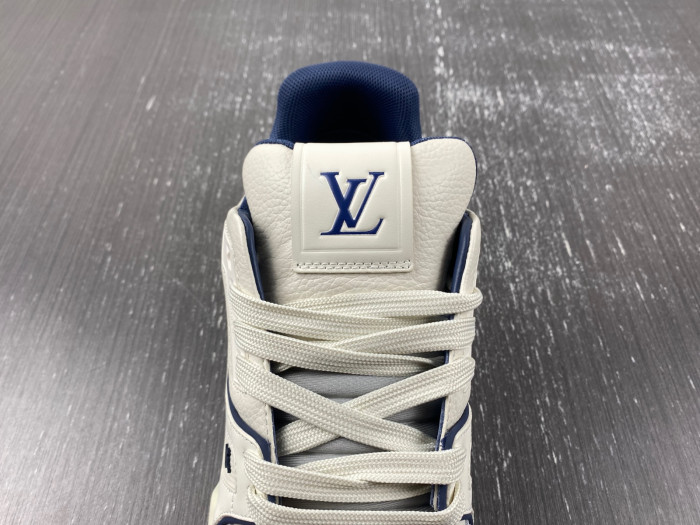 l**is V*t*n lv trainer