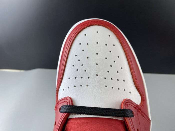 Jordan 1 Retro High Satin Snake Chicago (W) CD0461-601