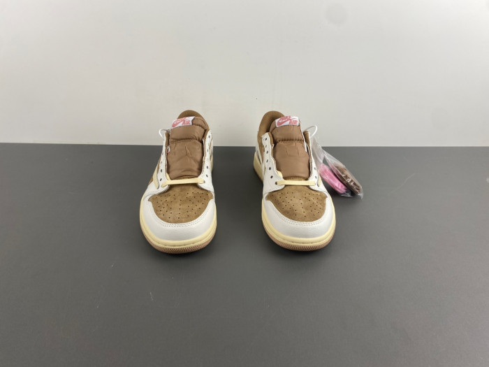 Air Jordan 1 Low OG DM7866-106