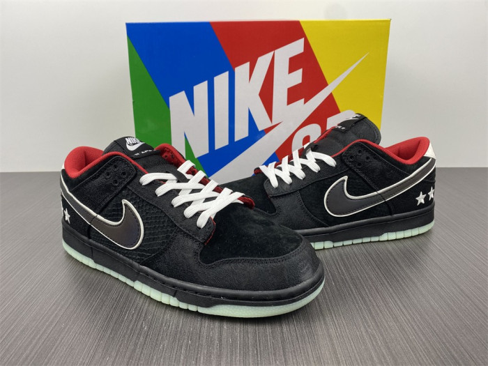 Nike SB Dunk Low LPL League of Legends  DO2327-011