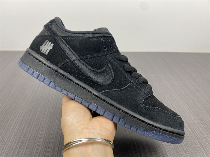 Nike SB Dunk Low SP Undefeated 5 On It Black DO9329-001