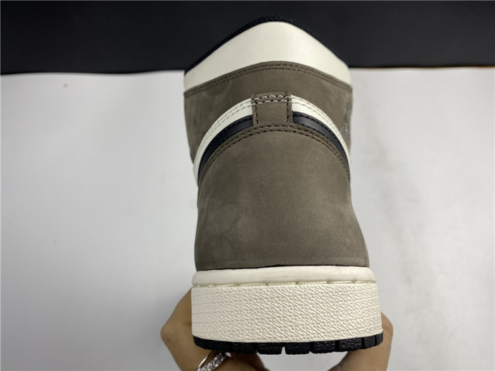 Jordan 1 Retro High Dark Mocha 555088-105