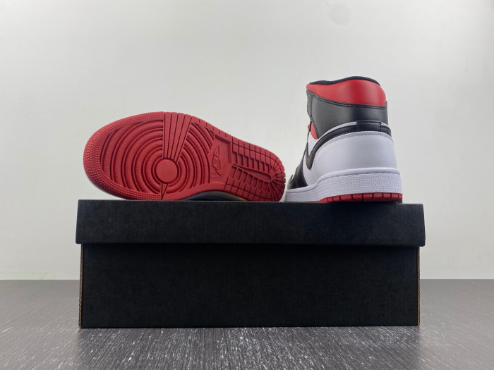 AIR JORDAN 1 MID DQ8426-106