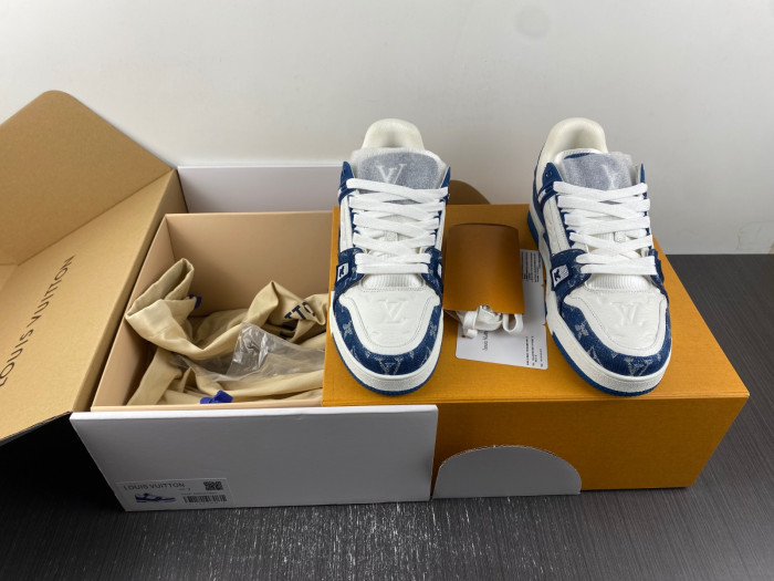 l**is V*t*n lv trainer