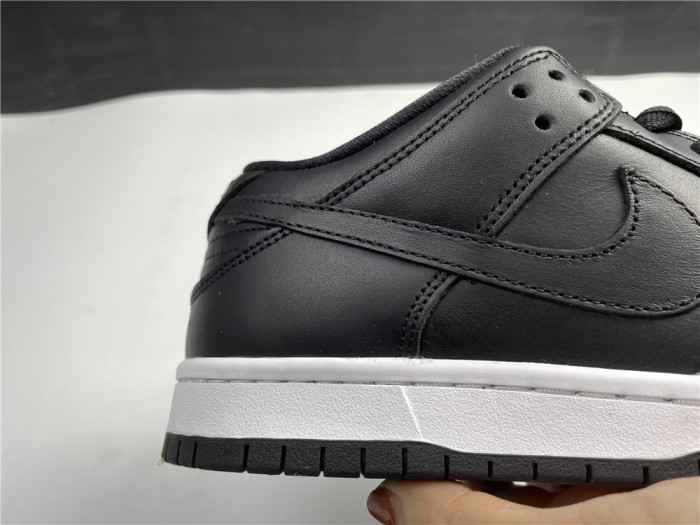 NIKE DUNK LOW X CACTUS PLANT FLEA MARKET CV1727-001