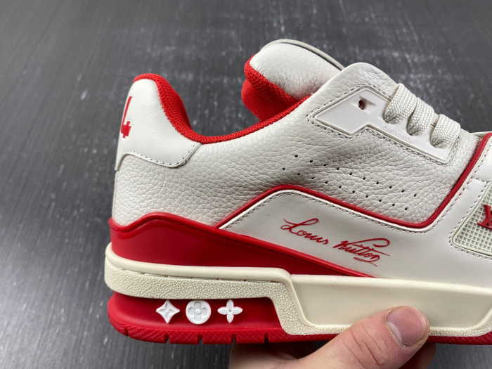 l**is V*t*n lv trainer