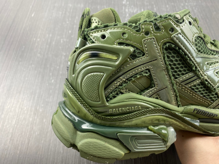 Ba*len*cia*ga runner sneaker