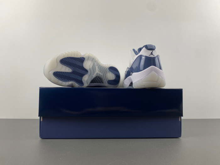 Jordan 11 Retro Low Diffused Blue (2024)