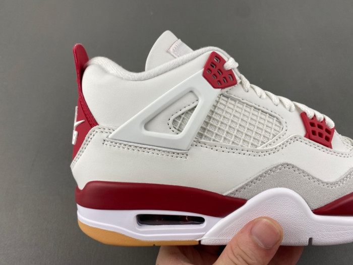 Nike SB x Air Jordan 4 Retro SP