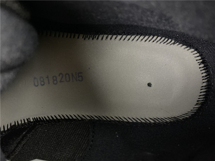 Jordan 11 Retro Black Clear CT8012-011