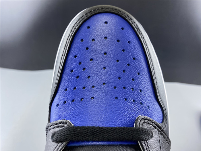 Jordan 1 Retro High Royal Toe 555088-041