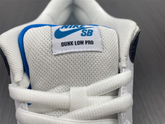 Nike SB Dunk Low “Laser Blue” BQ6817-101