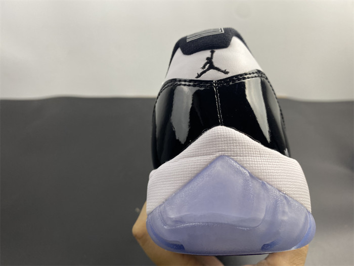 Jordan 11 Retro Low Concord 528895-153
