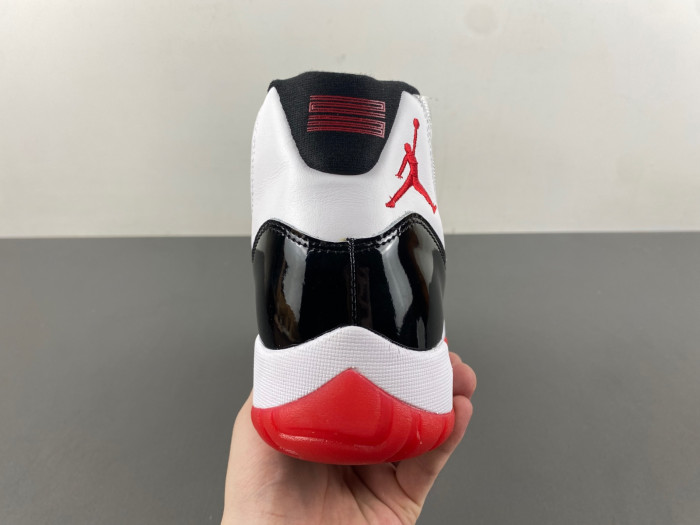 Air Jordan 11 Retro CT8012-106