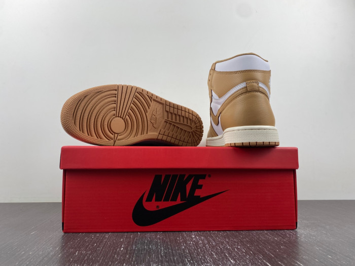 Air Jordan 1 High OG WMNS “Praline” FN6622-201