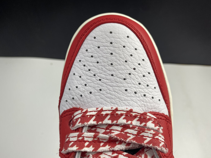 Frame Skate x Nike SB Dunk Low “Habibi” CT2550-600