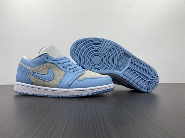 Air Jordan 1 Low "University Blue" DC0774-050