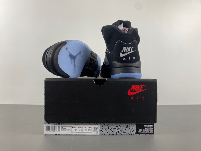 Air Jordan 5 “Black Metallic Reimagined” HF3975-001