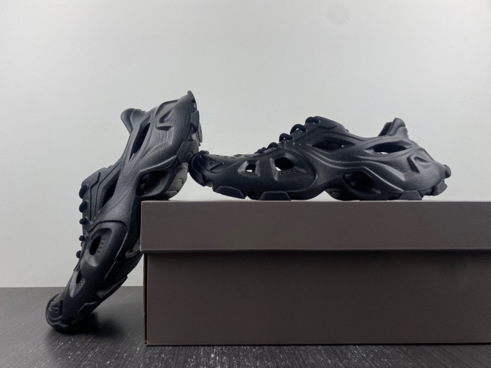 Ba*len*cia*ga sandal