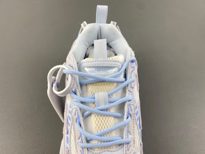 OFF-WHITE BE RIGHT BACK