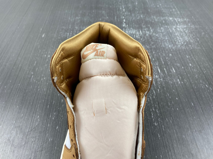 Air Jordan 1 High OG WMNS “Praline” FN6622-201