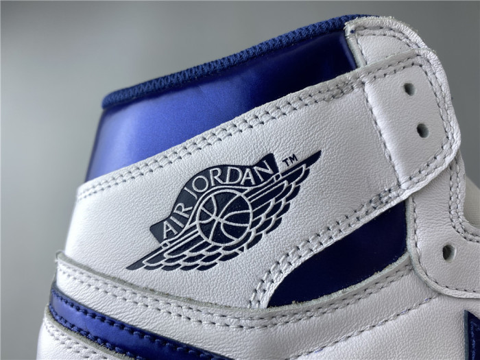 Jordan 1 Retro Metallic Navy (2016) 555088-106