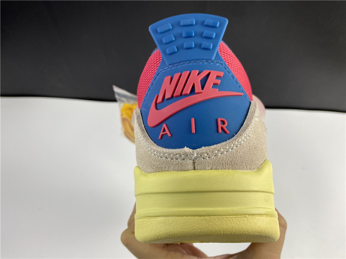 Jordan 4 Retro Union Guava Ice DC9533-800