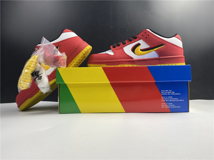 Nike SB Dunk Low “Vietnam 25th Anniversary” 309242-307