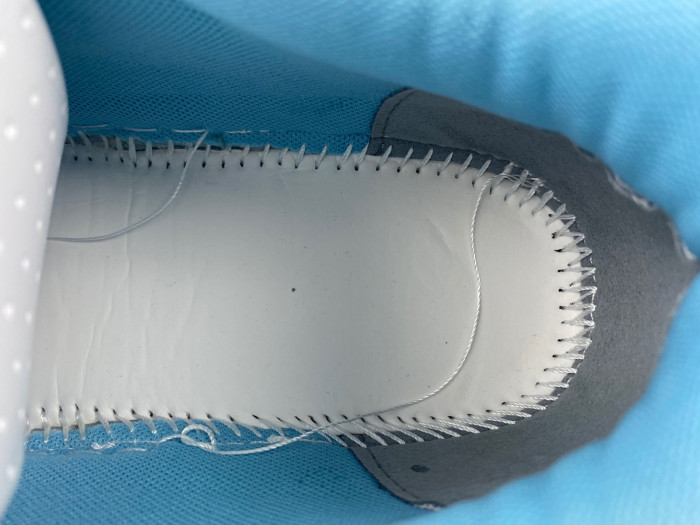 OFF-WHITE OUT OF OFFICE OW000010