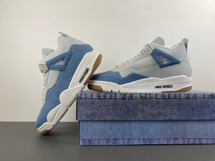Air Jordan 4 Denim "Worn Blue” IB6716-100
