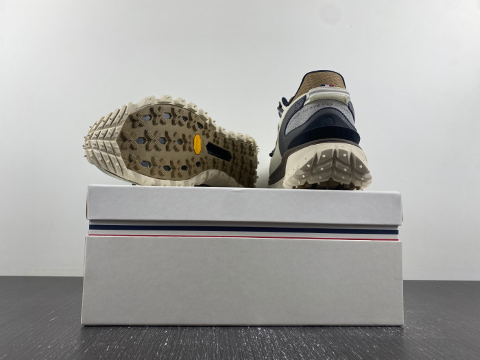 Moncler Trailgrip Beige White